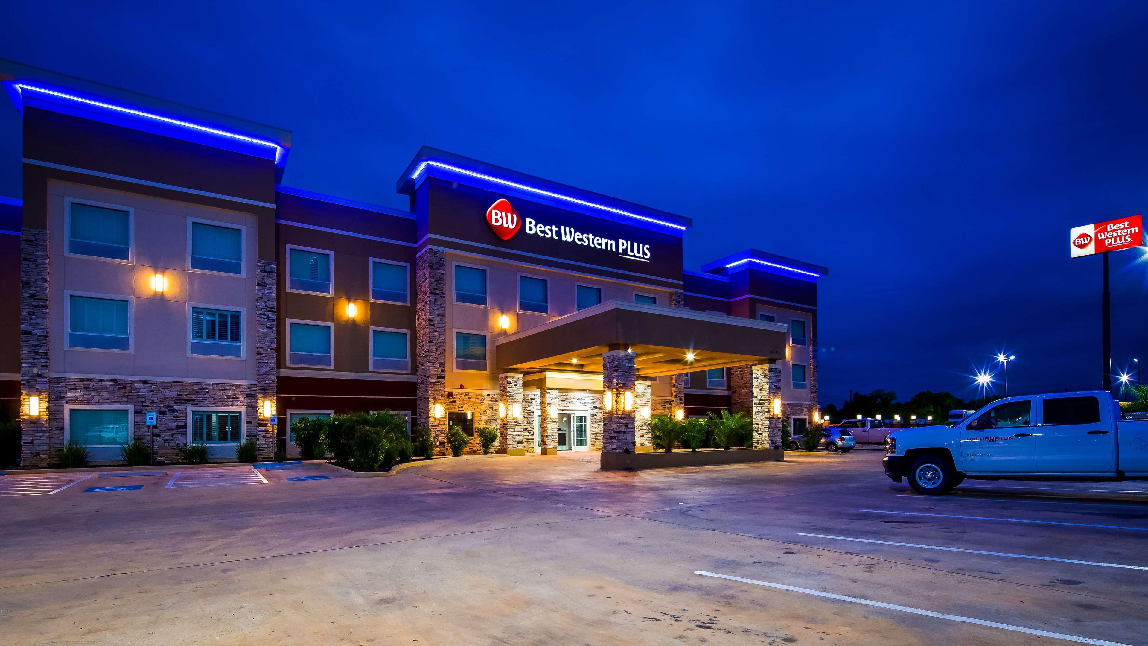 Best Western Plus Dilley Inn&Suites Exterior foto